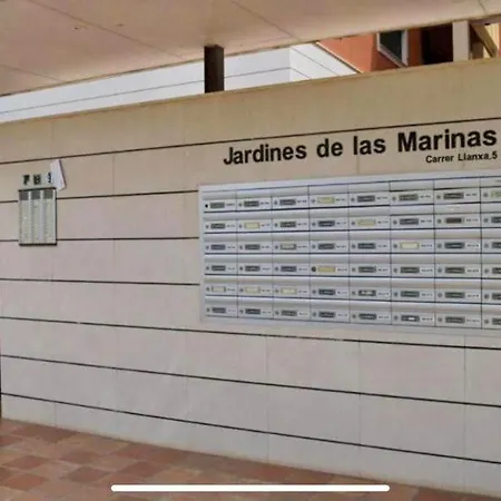 Jardines Un * Denia